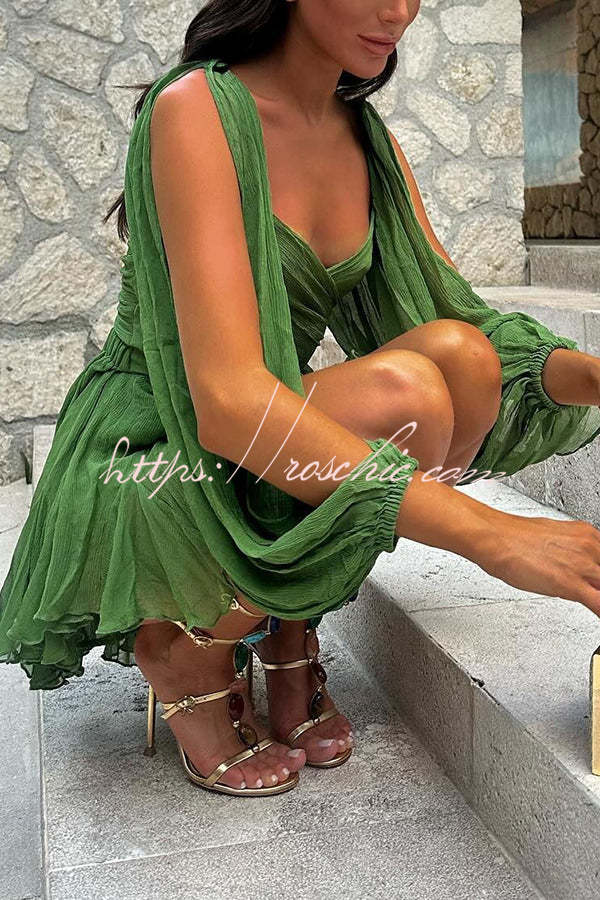 Classic Vintage & Enduringly Stylish Dress