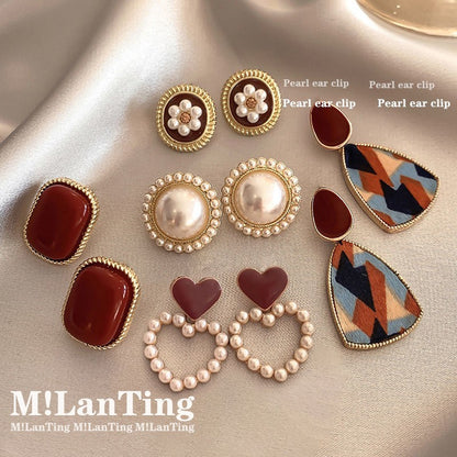 Romantic Pearl Earring for Special Moments
