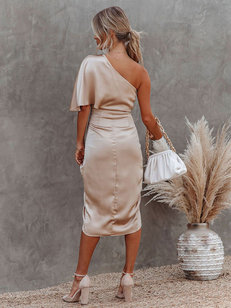 Elegantly Styled Dress for Everyday Wear