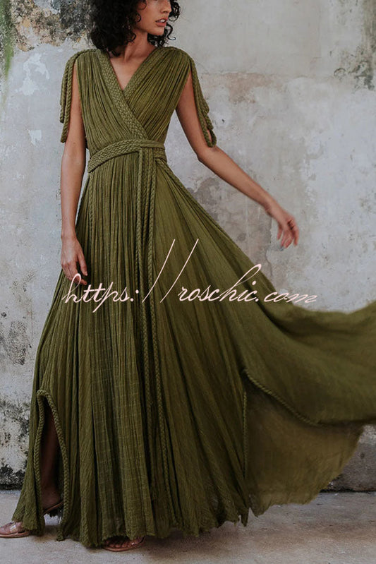 A Vintage Style Dress with Delicate Timeless Details