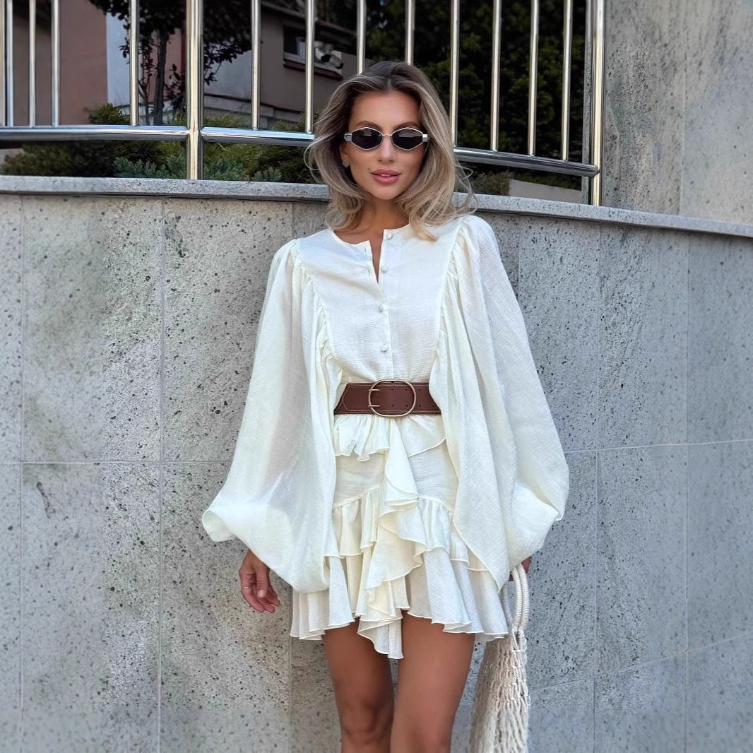 Beautifully Crafted Dress in a Classic Style