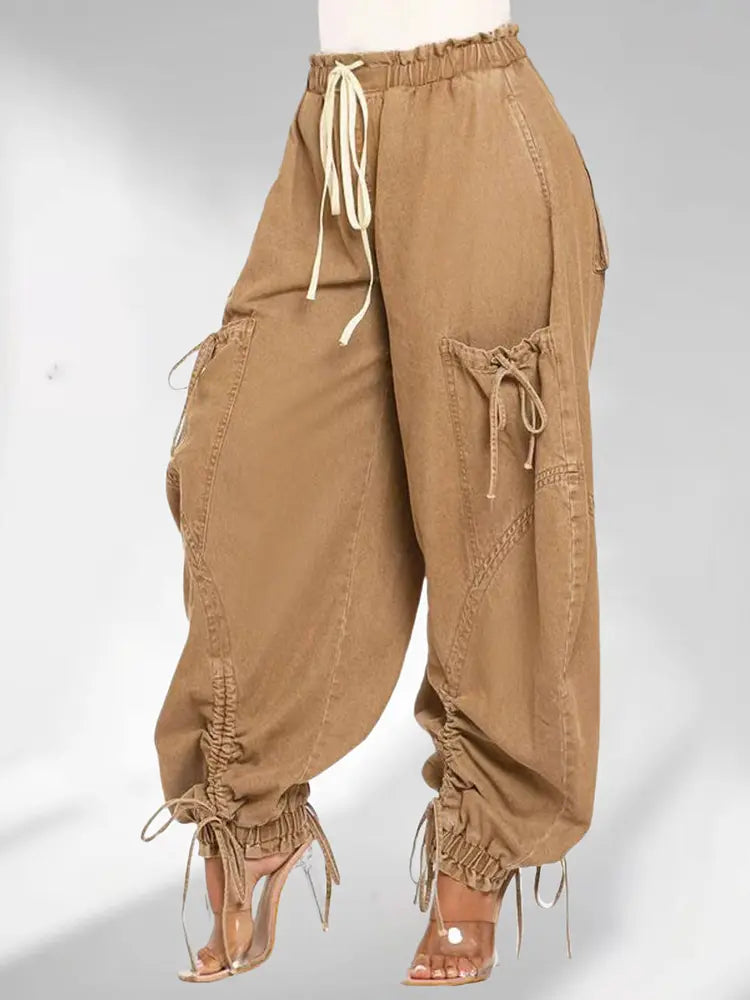 Classic Vintage Pants with a Flattering Fit