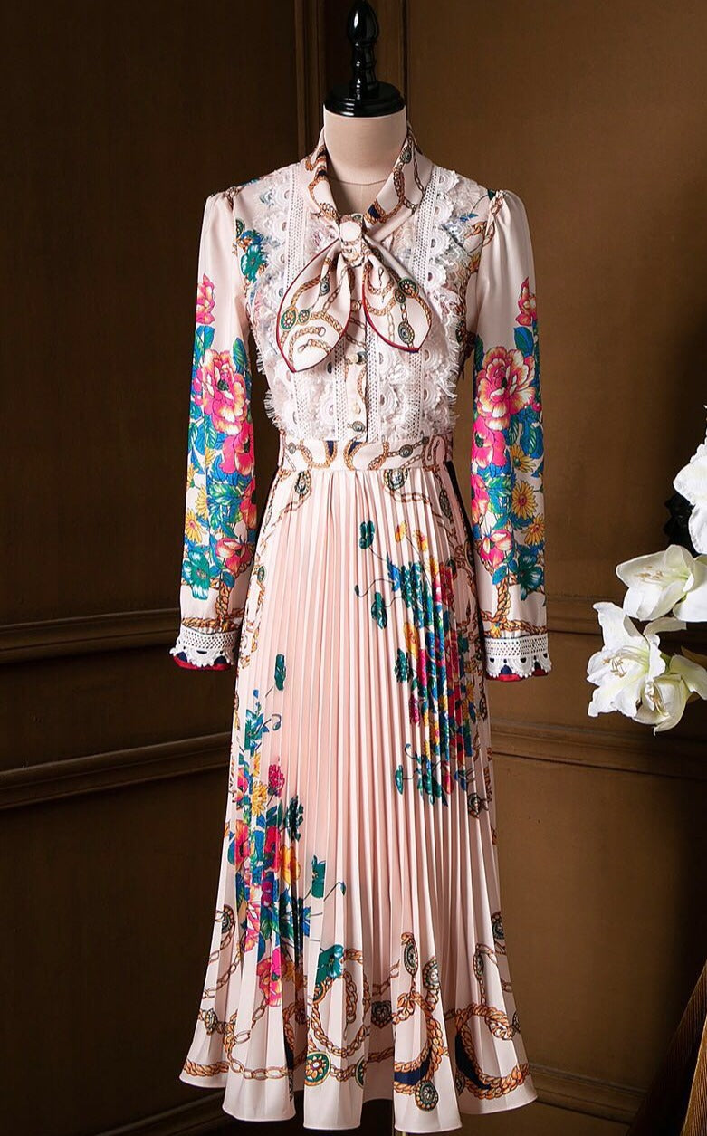 Polished Dress with an Effortless Classic Look