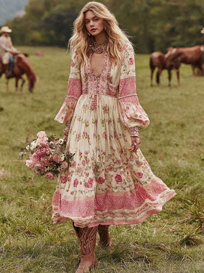 Classic Vintage & Enduringly Stylish Dress