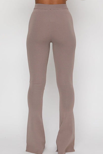 Sophisticated Pants with a Clean Classic Look
