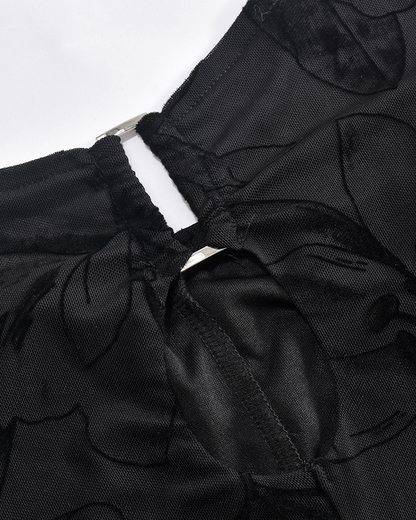 Well Tailored Garment with a Graceful Silhouette