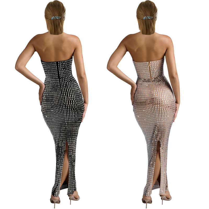 Beautifully Finished Dress in a Timeless Design