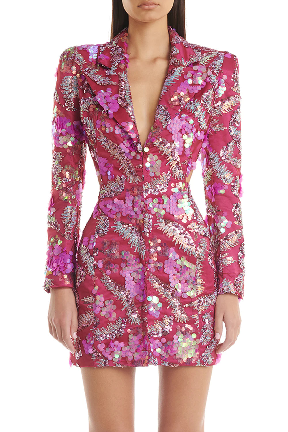 Well Tailored Dress with a Graceful Silhouette