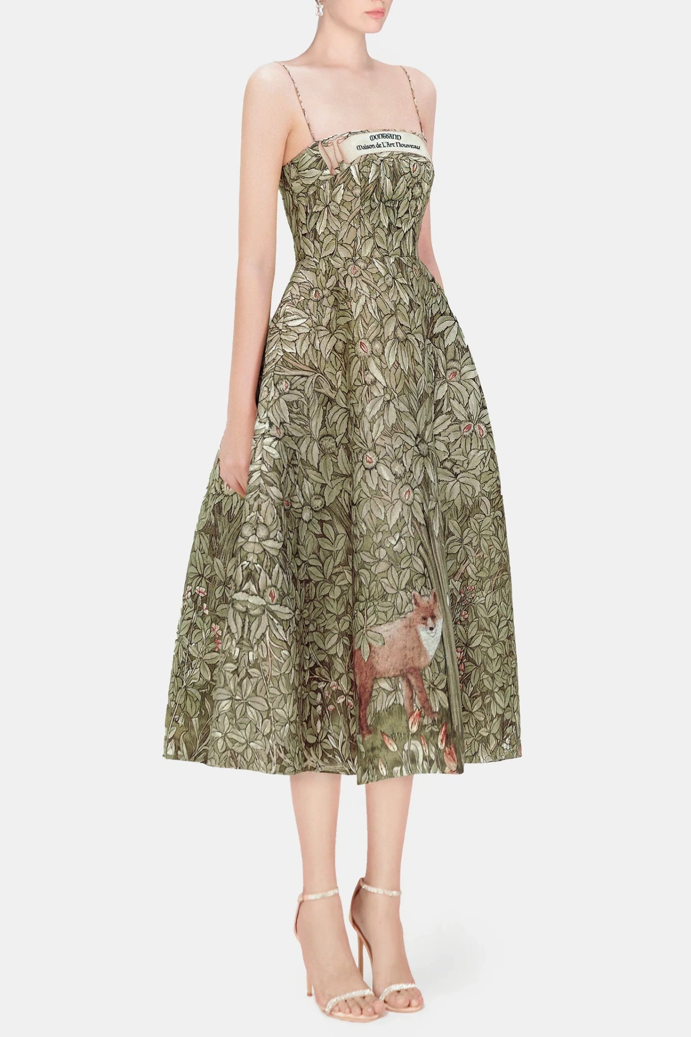 Sophisticated Dress with a Clean Classic Look