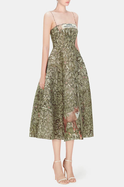 Sophisticated Dress with a Clean Classic Look