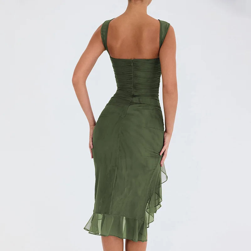 Gracefully Styled Dress for Any Occasion