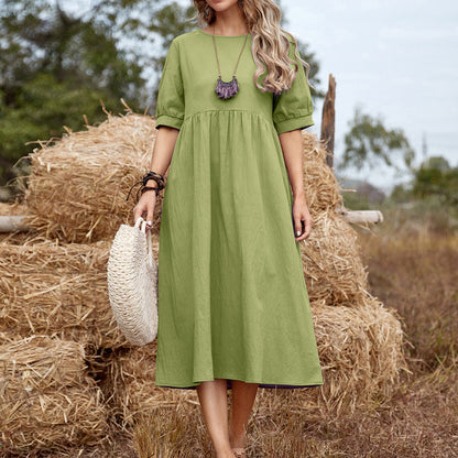 Classic Vintage Dress with a Flattering Fit