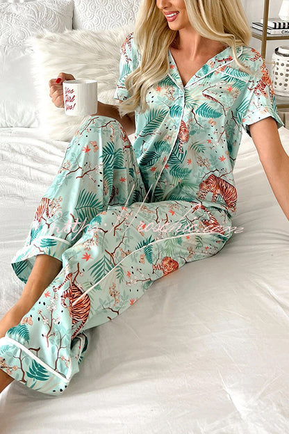 A Vintage Style Pants with Delicate Timeless Details