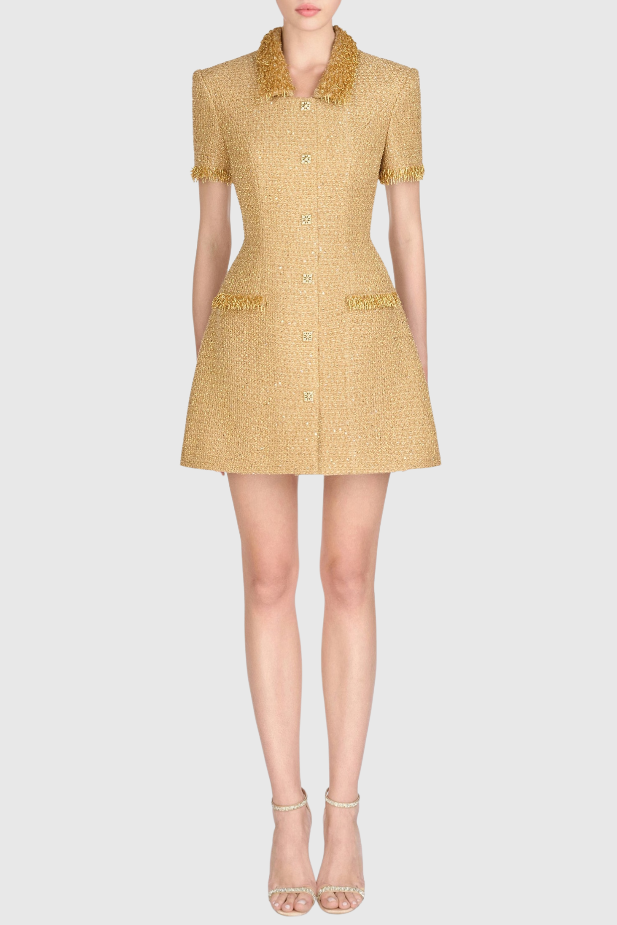 Well Tailored Dress with a Graceful Silhouette
