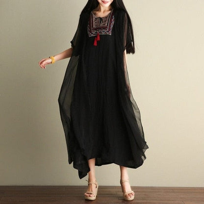 Beautifully Finished Dress in a Timeless Design