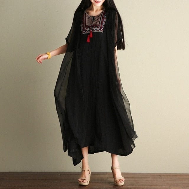 Beautifully Finished Dress in a Timeless Design