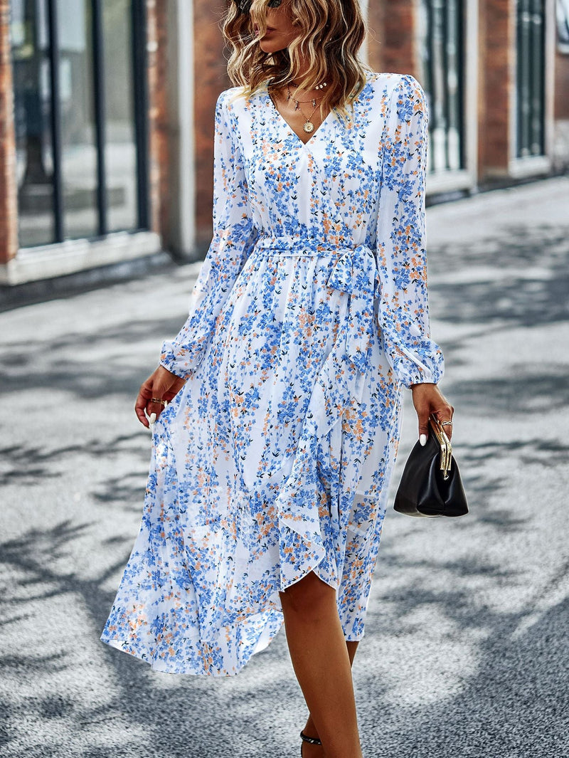 Sophisticated Dress with a Clean Classic Look