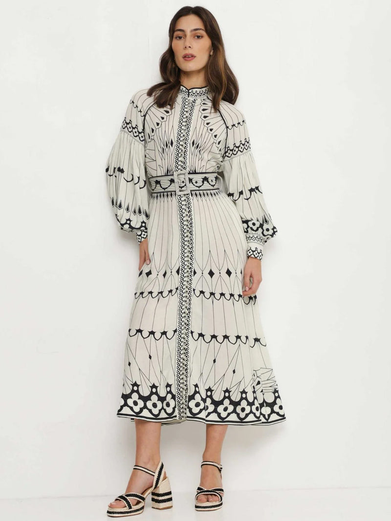 Classic Vintage & Enduringly Stylish Dress