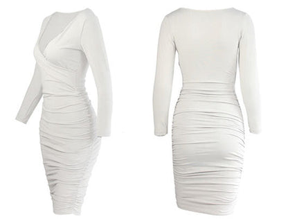 Effortlessly Elegant Dress with a Timeless Design
