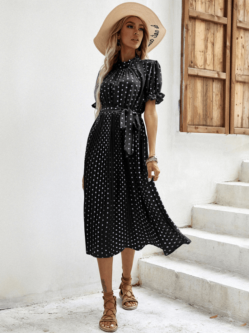 Sophisticated Dress with a Clean Classic Look