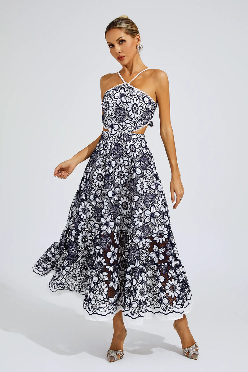 Classic Vintage Dress with a Flattering Fit