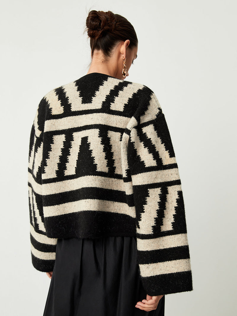 Classic Vintage & Enduringly Stylish Cardigan