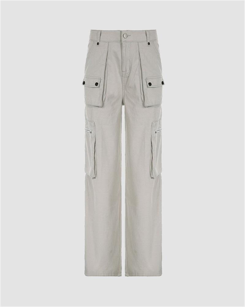 Well Tailored Pants with a Graceful Silhouette