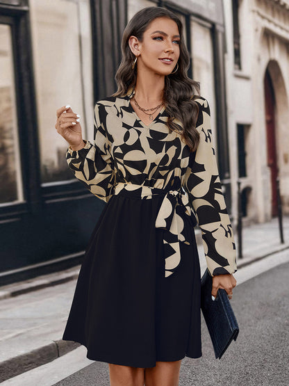 Effortlessly Elegant Dress with a Timeless Design