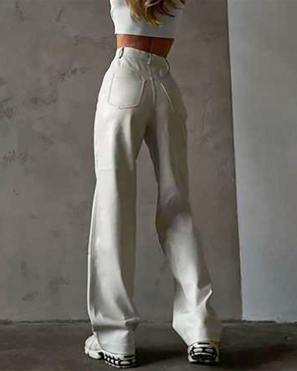 Classic Vintage Pants with a Flattering Fit