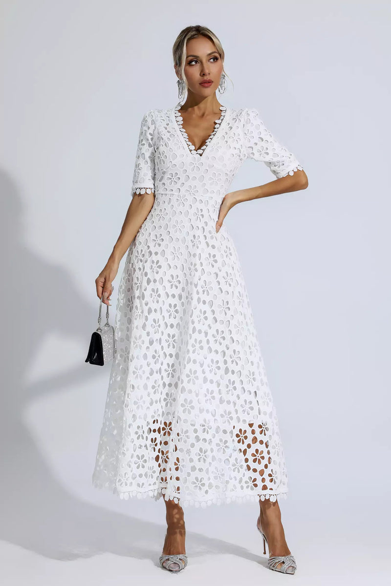 Beautifully Crafted Dress in a Classic Style
