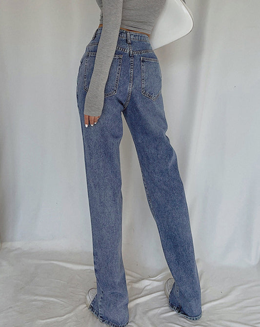 Well Tailored Garment with a Graceful Silhouette