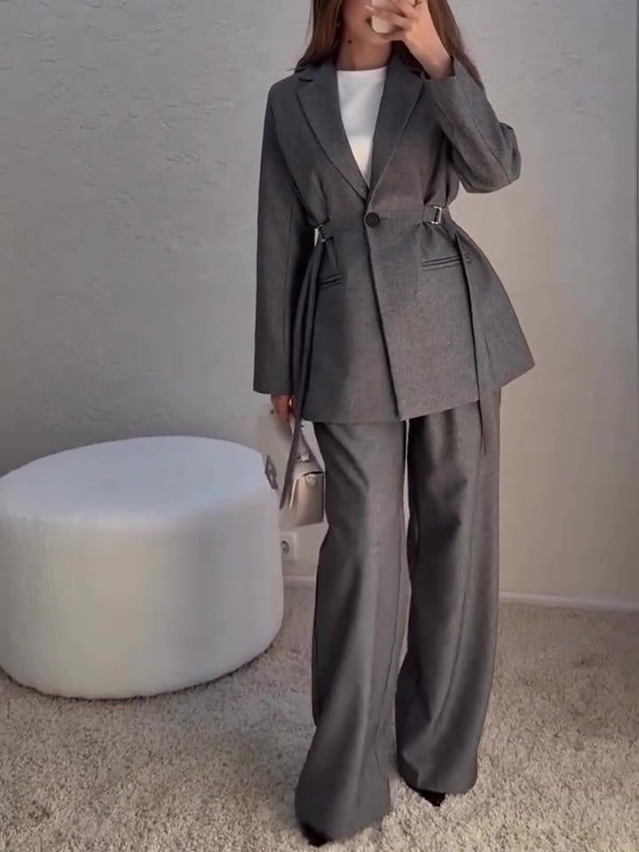 Beautifully Crafted Pants in a Classic Style