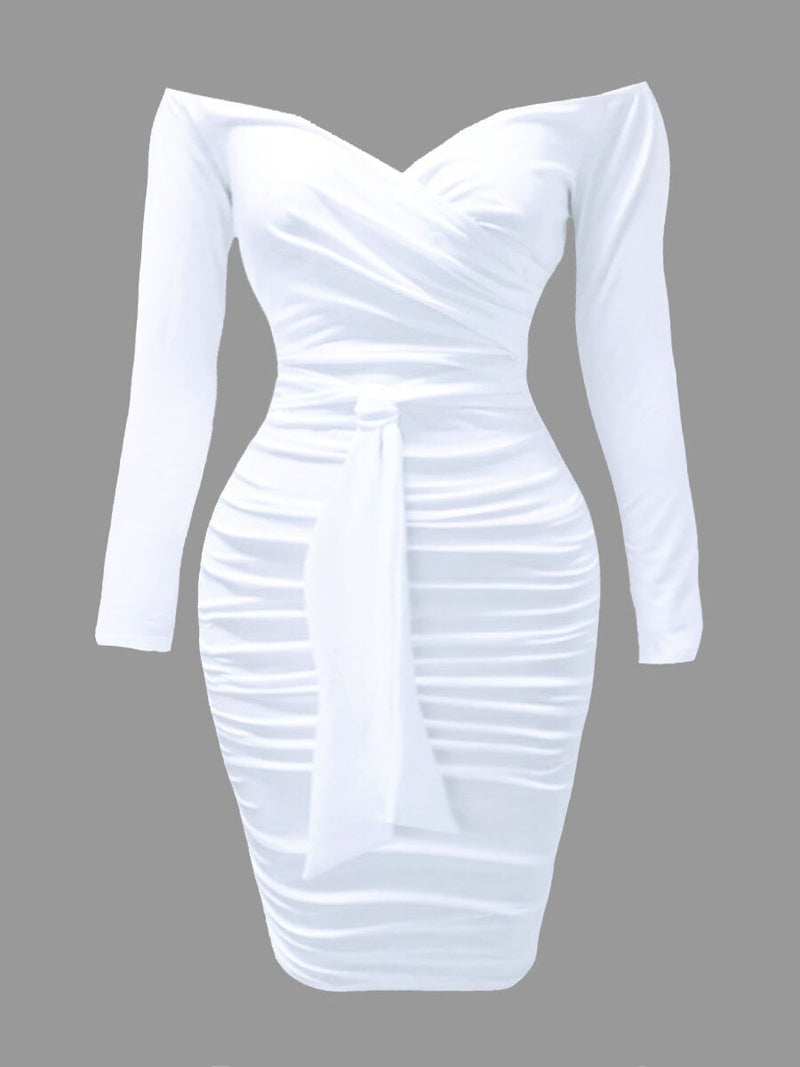 Gracefully Styled Dress for Any Occasion
