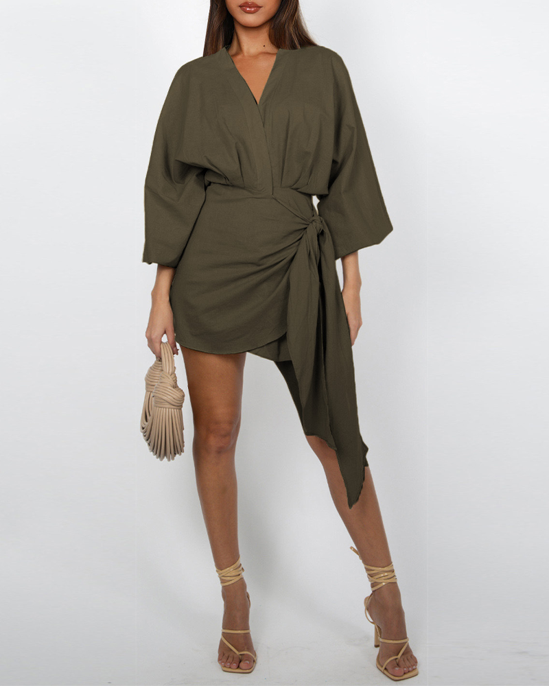 Gracefully Styled Dress for Any Occasion