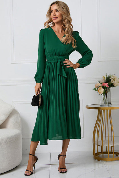 Sophisticated Dress with a Clean Classic Look