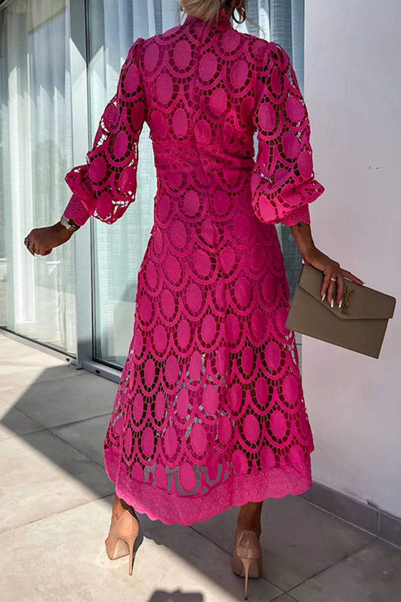 Beautifully Finished Dress in a Timeless Design