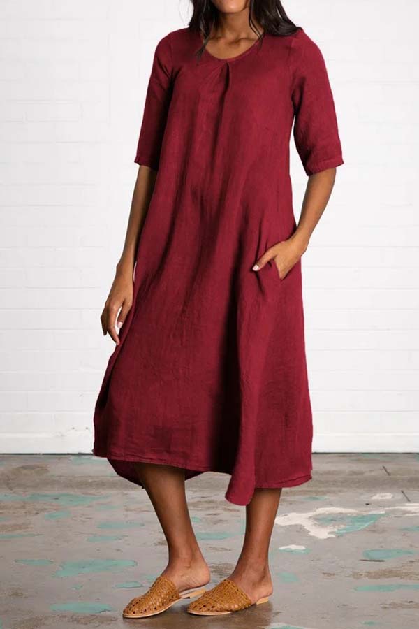 Well Tailored Dress with a Graceful Silhouette