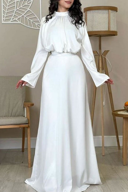 Gracefully Styled Dress for Any Occasion