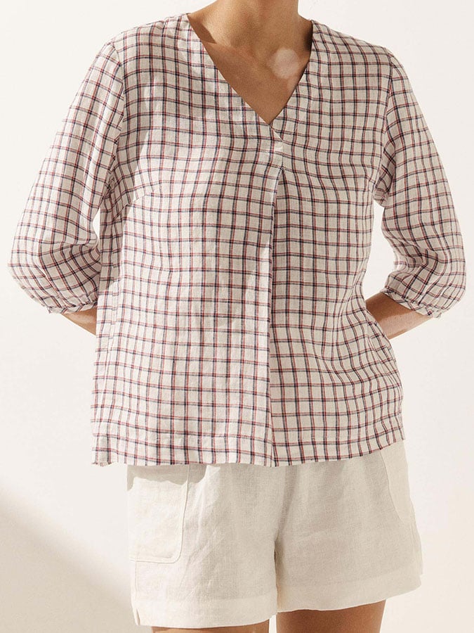 Classic Vintage Top with a Flattering Fit