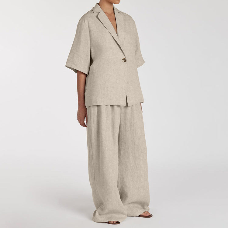 Effortlessly Elegant Cardigan with a Timeless Design