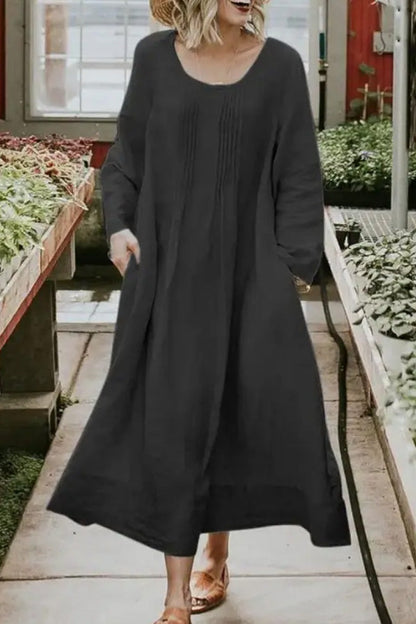 Sophisticated Dress with a Clean Classic Look