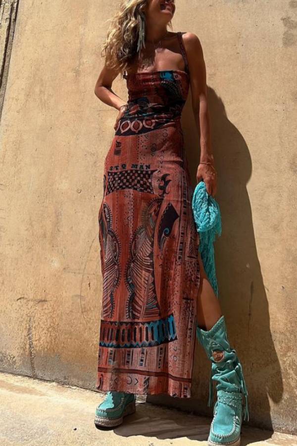 Gracefully Styled Dress for Any Occasion
