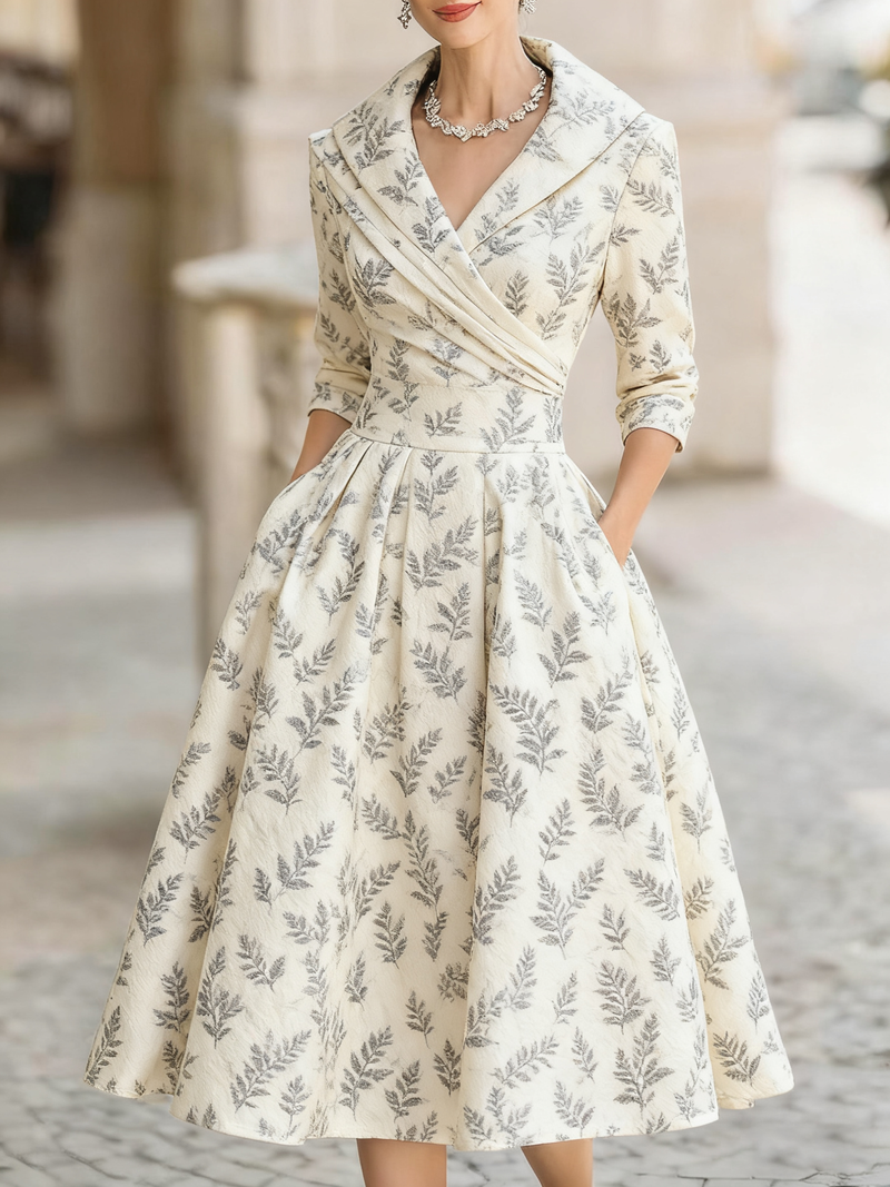 Sophisticated Dress with a Clean Classic Look