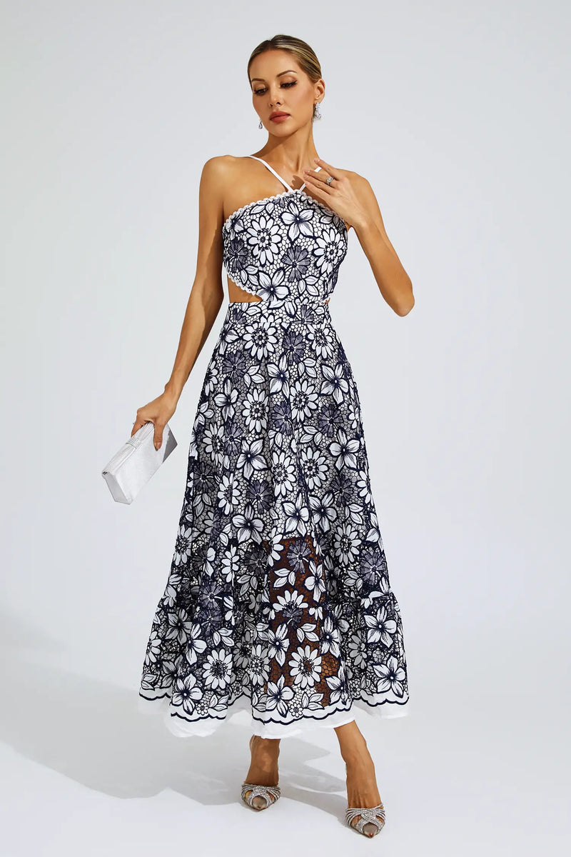 Classic Vintage Dress with a Flattering Fit