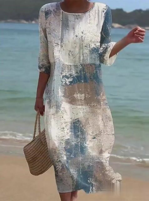 Classic Vintage & Enduringly Stylish Dress