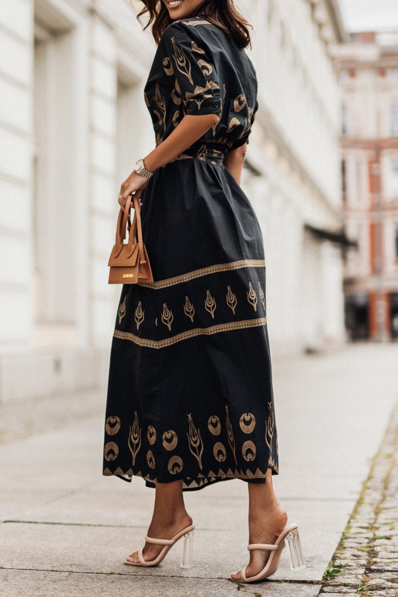 Well Tailored Dress with a Graceful Silhouette