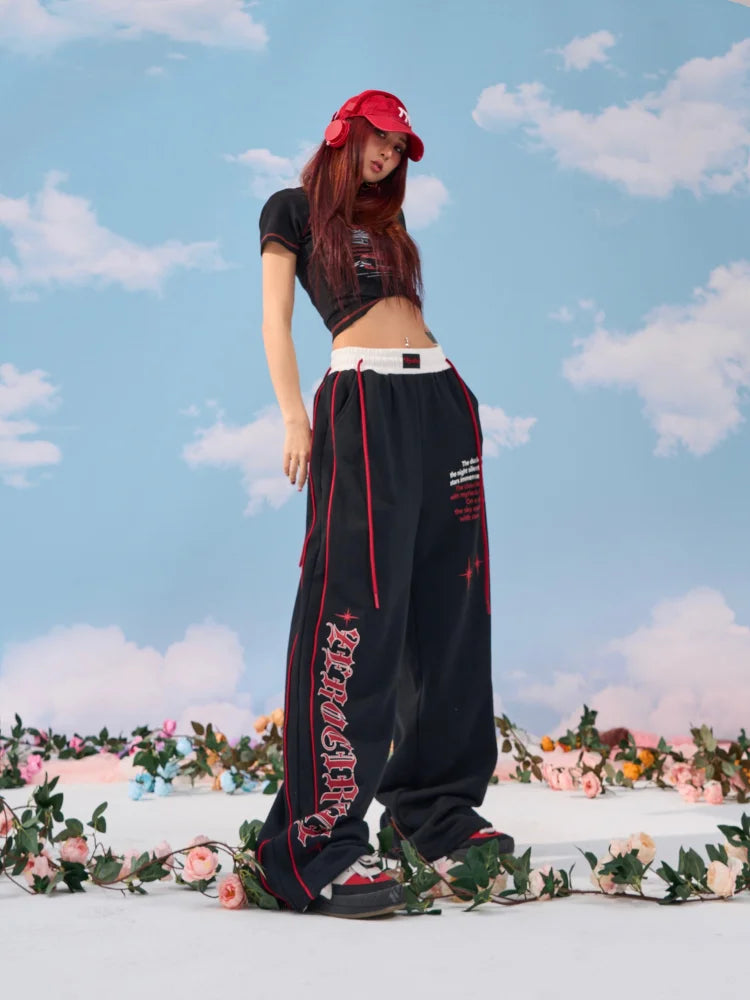 Classic Vintage Pants with a Flattering Fit