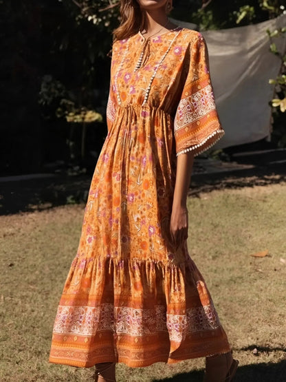 Beautifully Finished Dress in a Timeless Design
