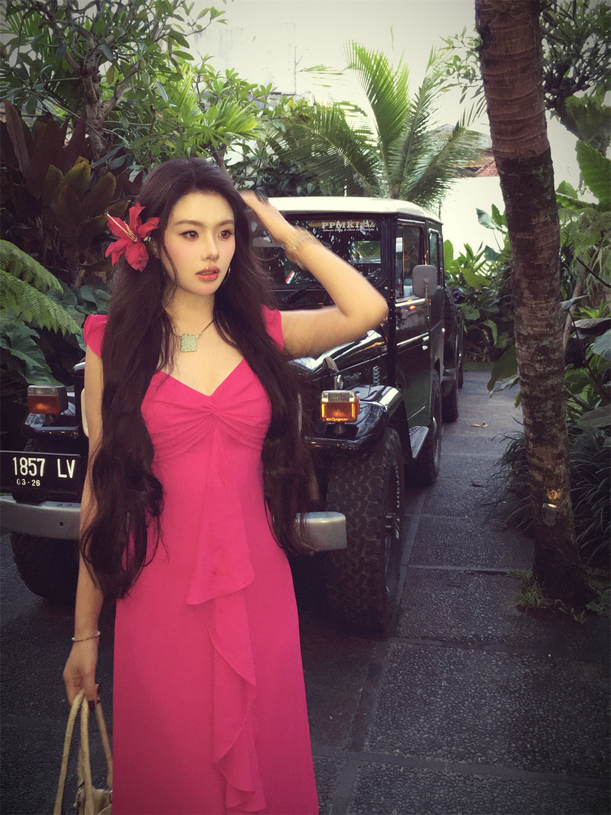 Classic Vintage & Enduringly Stylish Dress