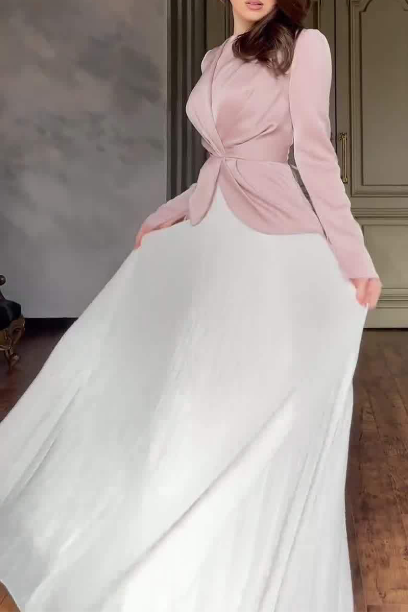 Beautifully Crafted Dress in a Classic Style